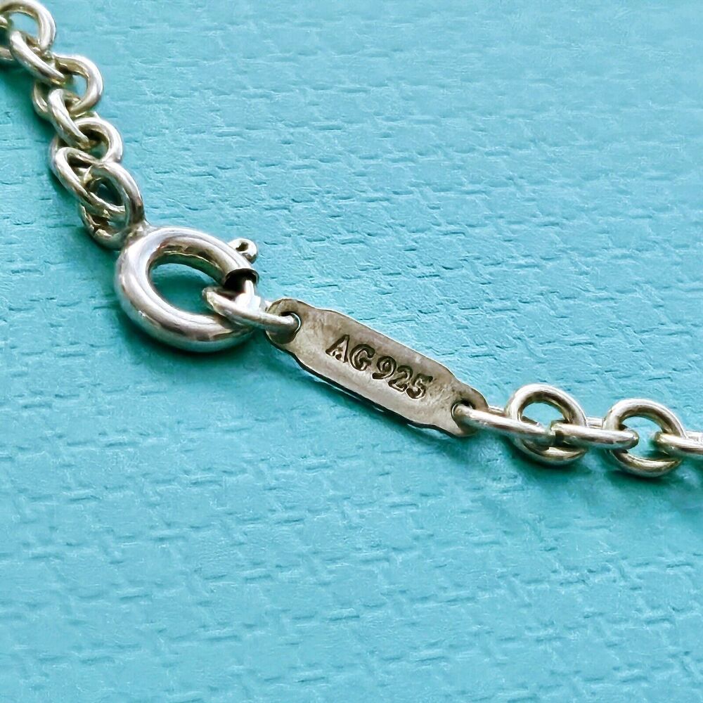 RARE Vintage Tiffany & Co. New York City NYC TCo Rectangle Tag Charm Necklace. - Picture 5 of 7